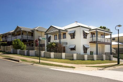 31 Inlet Lane, Springfield Lakes, QLD 4300