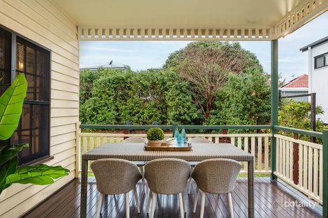Property photo of 20 Combles Road Camp Hill QLD 4152