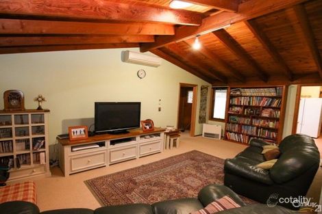 Property photo of 14 Strathmore Drive Forest Grove NSW 2795