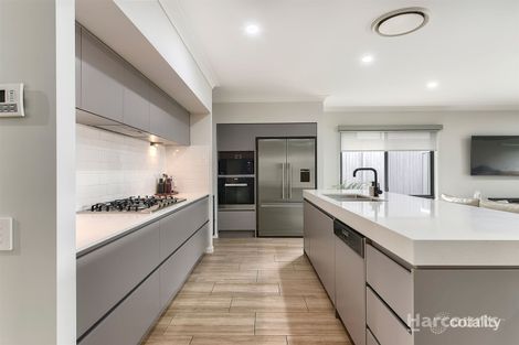 Property photo of 59 Chelsea Crescent Bridgeman Downs QLD 4035