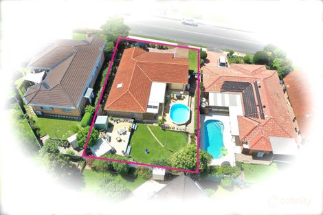 Property photo of 9 James Sea Drive Green Point NSW 2251
