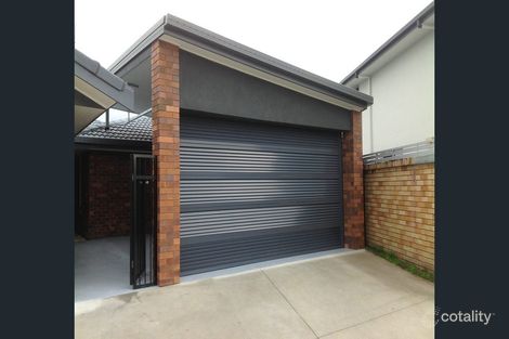Property photo of 21 Kingfisher Crescent Burleigh Waters QLD 4220