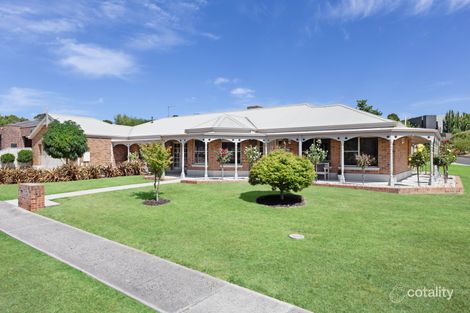 19 Pinevale Way, Ballarat North, VIC 3350