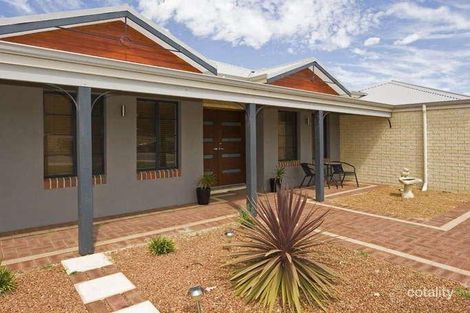 30 Kelang Rd, Wattle Grove, WA 6107