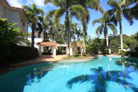 25/327-329 Lake St, Cairns North, QLD 4870