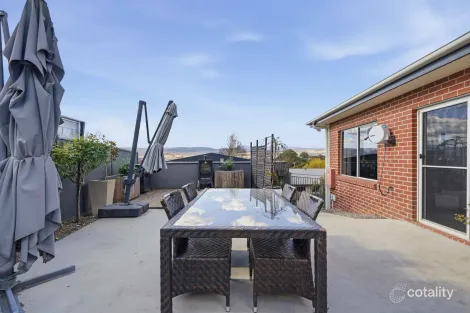 Property photo of 17 Lennon Rise Newstead TAS 7250