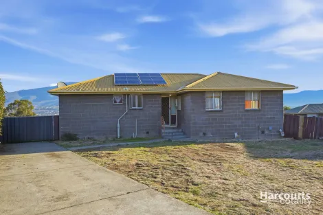 Property photo of 79 Lamprill Circle Herdsmans Cove TAS 7030