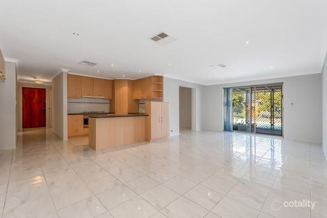 Property photo of 91 Grovelands Drive Camillo WA 6111
