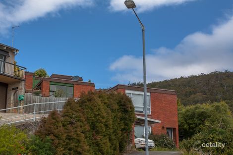 Property photo of 2/12 Dalkeith Court Sandy Bay TAS 7005