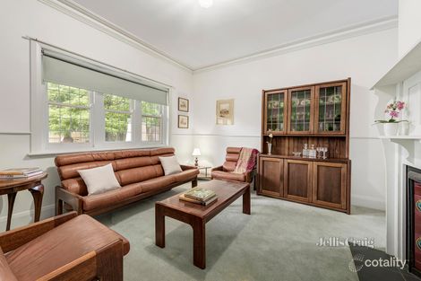 Property photo of 16 Kingsley Parade Carnegie VIC 3163