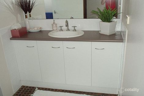 Property photo of 15 Orana Avenue Boyne Island QLD 4680