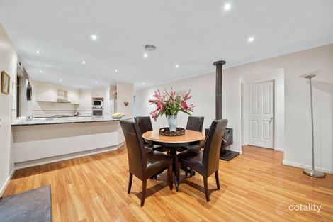 Property photo of 33 Sanctuary Way Beaconsfield VIC 3807