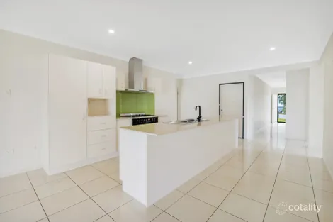 Property photo of 35 Riverside Parade Trinity Park QLD 4879