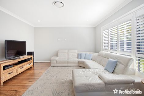 Property photo of 2/48 Singleton Road Point Clare NSW 2250