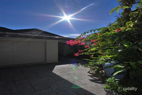 Property photo of 20 Kalemajere Drive Suffolk Park NSW 2481