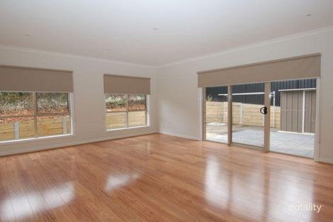 Property photo of 2/52 Metery Road Eltham VIC 3095