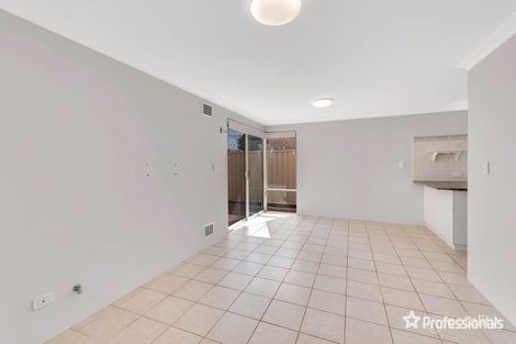 Property photo of 4/170-174 Hill View Terrace Bentley WA 6102