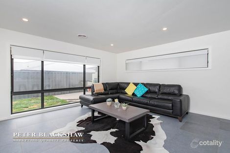 Property photo of 10 Pickering Street Googong NSW 2620