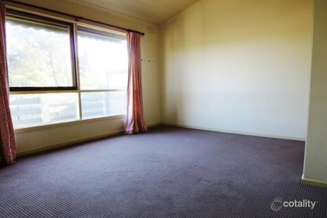 37 Sugarloaf Dr, Chirnside Park, VIC 3116