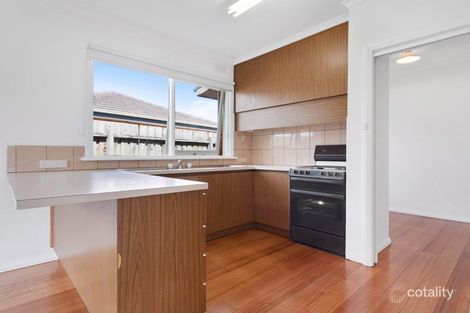 8 Denbigh Rd, Seaford, VIC 3198