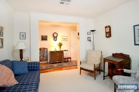 Property photo of 31 Maesbury Circuit Sturt SA 5047