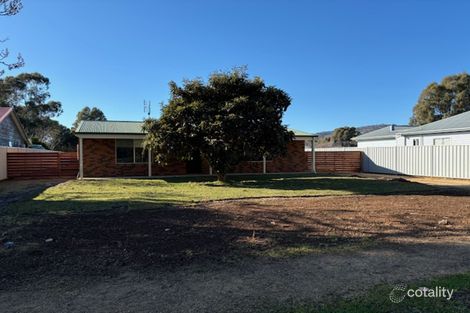 Livingstone St, Avenel, VIC 3664
