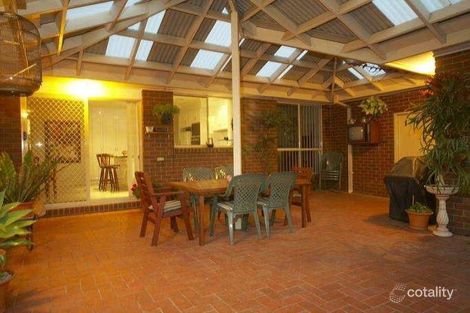 Property photo of 14 Glastonbury Circuit Point Cook VIC 3030