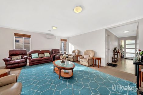 Property photo of 10 Warunda Parade Point Cook VIC 3030
