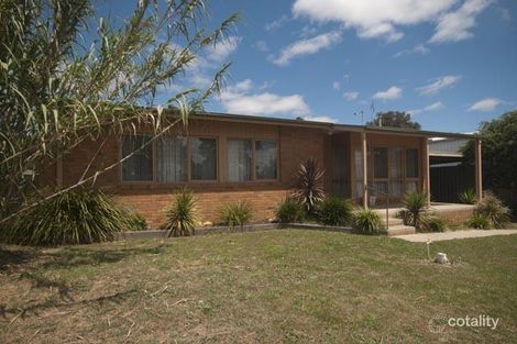 8 Wallan St, California Gully, VIC 3556