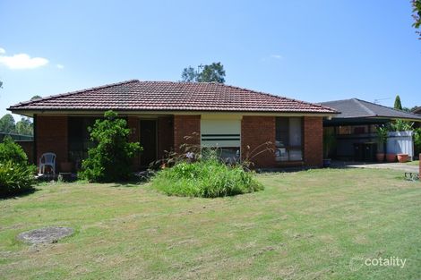 17 Chifley Dr, Raymond Terrace, NSW 2324