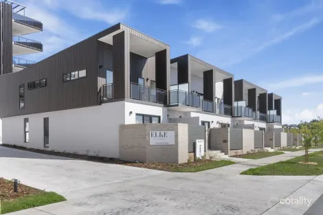 Property photo of 37 Calaby Street Coombs ACT 2611