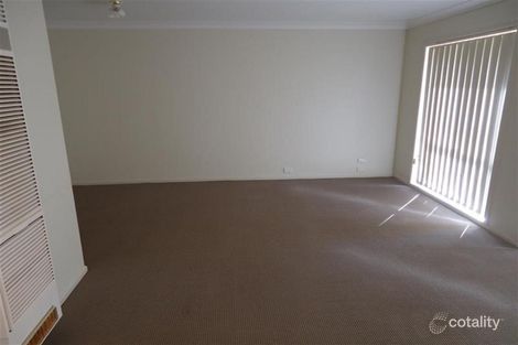 Property photo of 24 Yarrawah Crescent Bourkelands NSW 2650