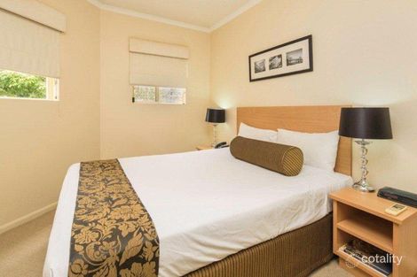 Property photo of 9/85 Deakin Street Kangaroo Point QLD 4169