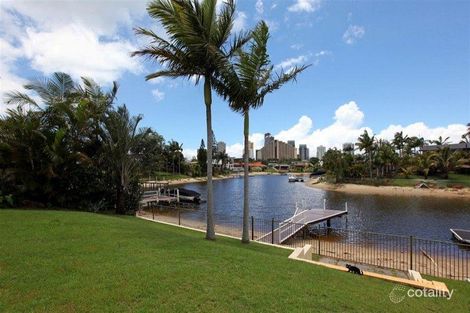 6 Maureen Ct, Broadbeach Waters, QLD 4218