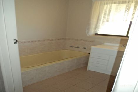 Property photo of 26 McKinlay Street Echuca VIC 3564