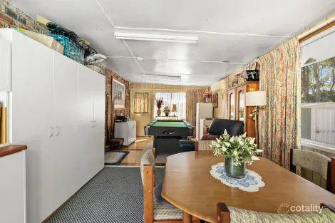 Property photo of 15 Golf Links Drive Watanobbi NSW 2259