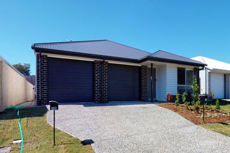 2/18 Farmer Pl, Park Ridge, QLD 4125