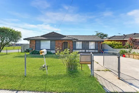 Property photo of 2 Supply Avenue Lurnea NSW 2170