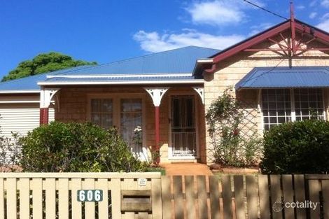 606 Hume St, Middle Ridge, QLD 4350