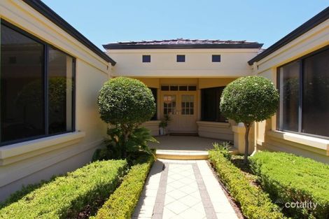 Property photo of 18 Swiftlet Way Gwelup WA 6018