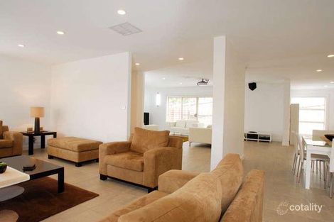 Property photo of 4 Tully Place Jerrabomberra NSW 2619