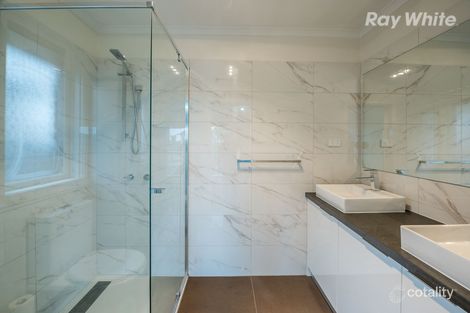 Property photo of 42 Blackman Avenue Mill Park VIC 3082