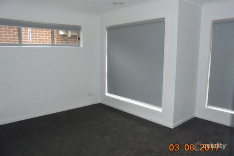 Property photo of 60 Claret Ash Boulevard Harkness VIC 3337