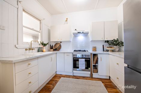 Property photo of 3 Howard Avenue Dubbo NSW 2830