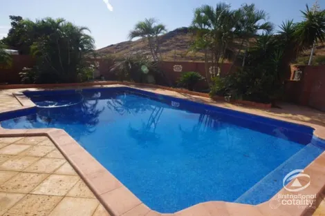 Property photo of 10 Shimmon Place Pegs Creek WA 6714