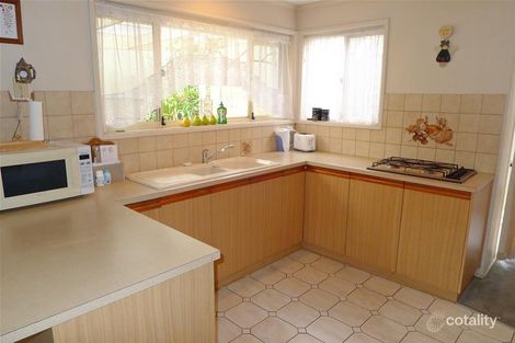 Property photo of 2 Hobbs Court Sheidow Park SA 5158