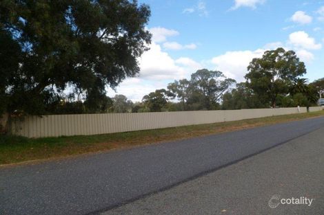 386 Honour Ave, Corowa, NSW 2646