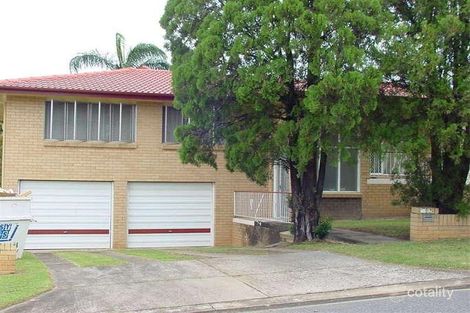 Property photo of 17 Novello Street Mansfield QLD 4122