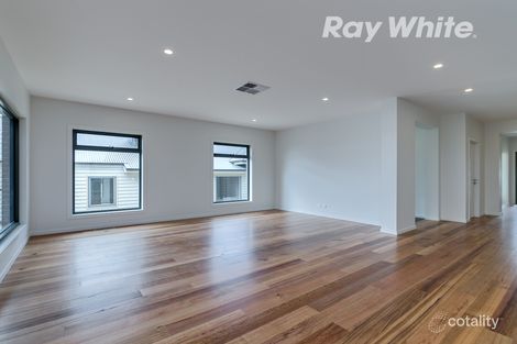 Property photo of 6 Sinnott Street Doreen VIC 3754