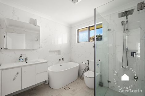 Property photo of 7/4 Woodvale Close Plumpton NSW 2761